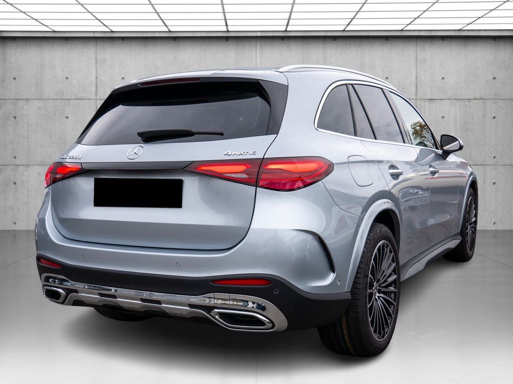 Mercedes GLC 220d 4matic AMG | německé předváděcí auto na dovoz | novinka skladem | nový model | předváděcí německé auto ihned | stříbrná High-tech metalíza | SUV | nákup online | AUTOiBUY.com